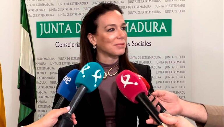 Extremadura retira el uso obligatorio de mascarilla en centros sanitarios ante el descenso de la incidencia