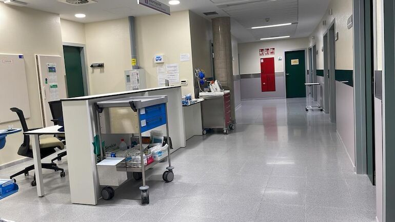 El hospital cacereo abre una unidad de corta estancia para operaciones menores
